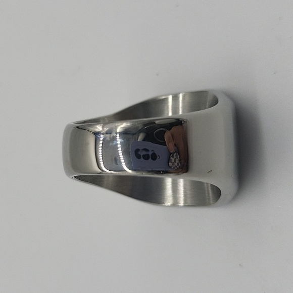 304- Stainless Steel Handmade Men's Ring Letter H Engraved Size 9 NWT - Picture 8 of 8
